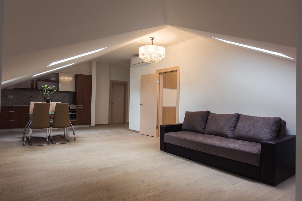 Katrin Apartments ยูร์มาลา ภายนอก รูปภาพ