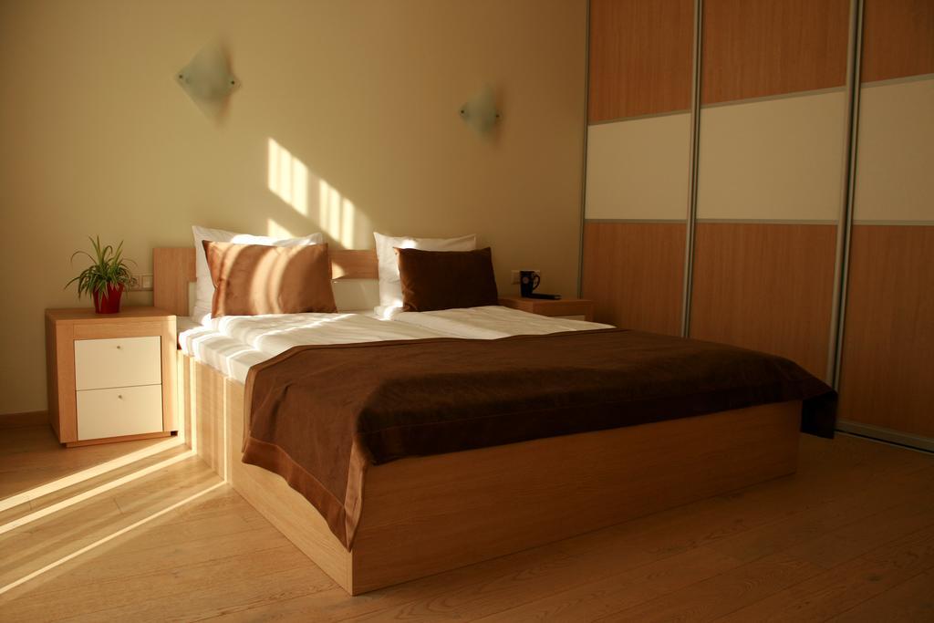 Katrin Apartments ยูร์มาลา ภายนอก รูปภาพ